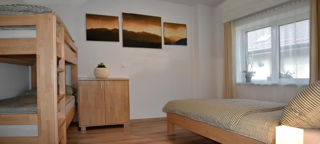 Elemir Apartman Bešeňová Kültér fotó