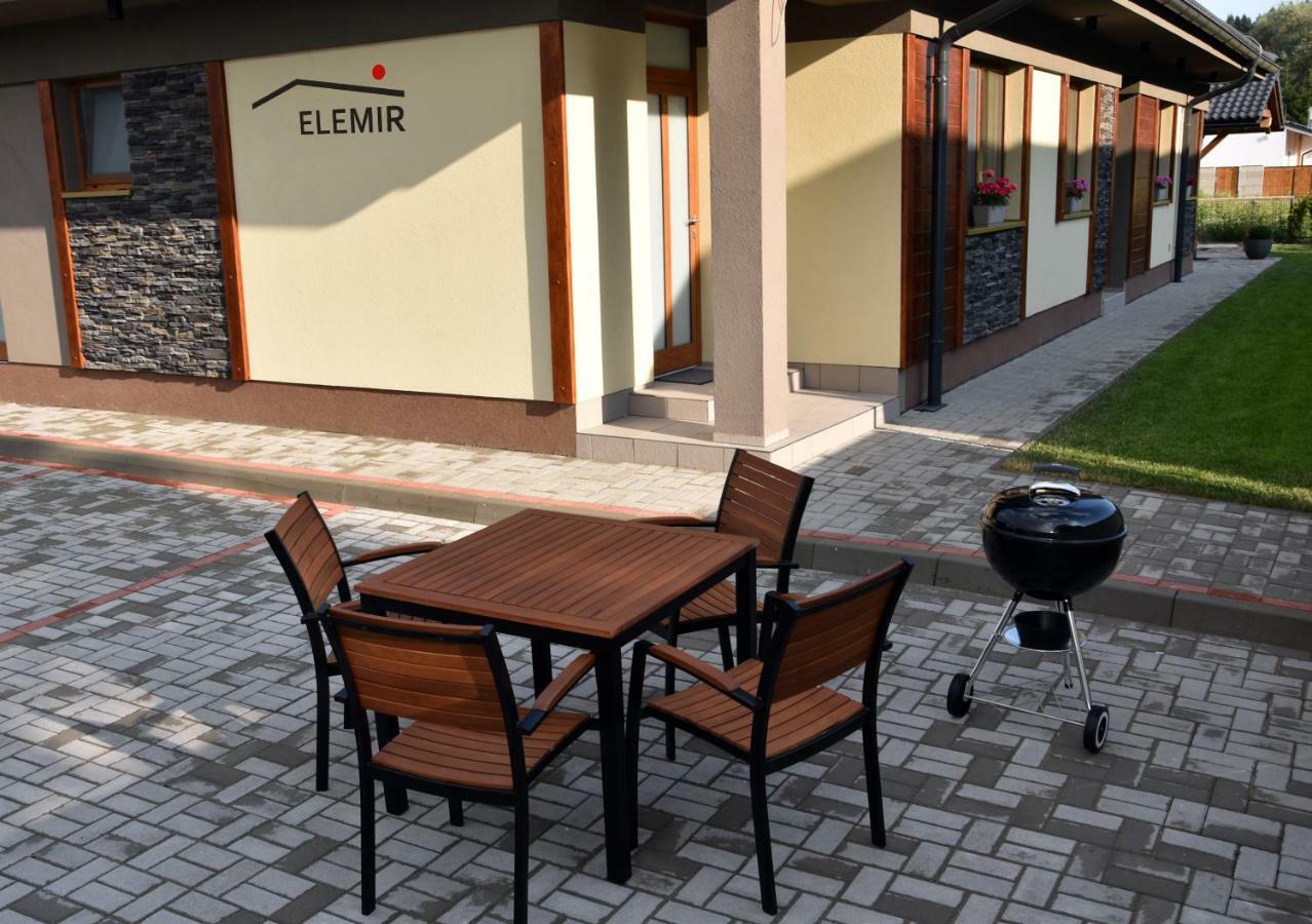 Elemir Apartman Bešeňová Kültér fotó